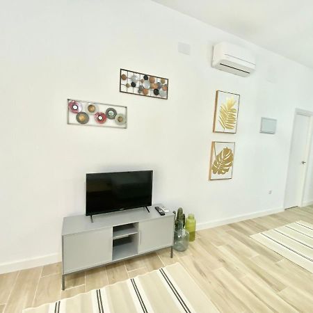 Apartamento Puente Praga Aparment Madrid Exterior foto