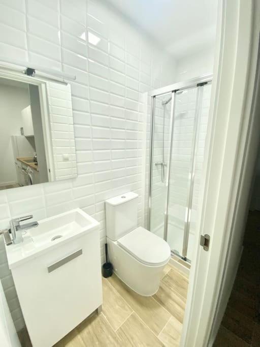 Apartamento Puente Praga Aparment Madrid Exterior foto
