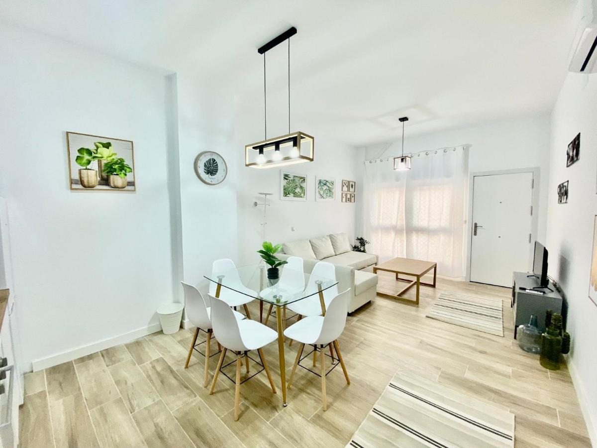 Apartamento Puente Praga Aparment Madrid Exterior foto