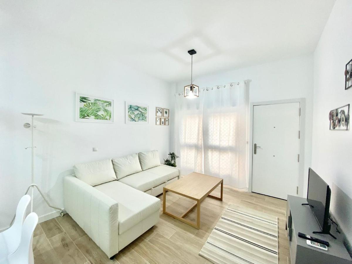 Apartamento Puente Praga Aparment Madrid Exterior foto