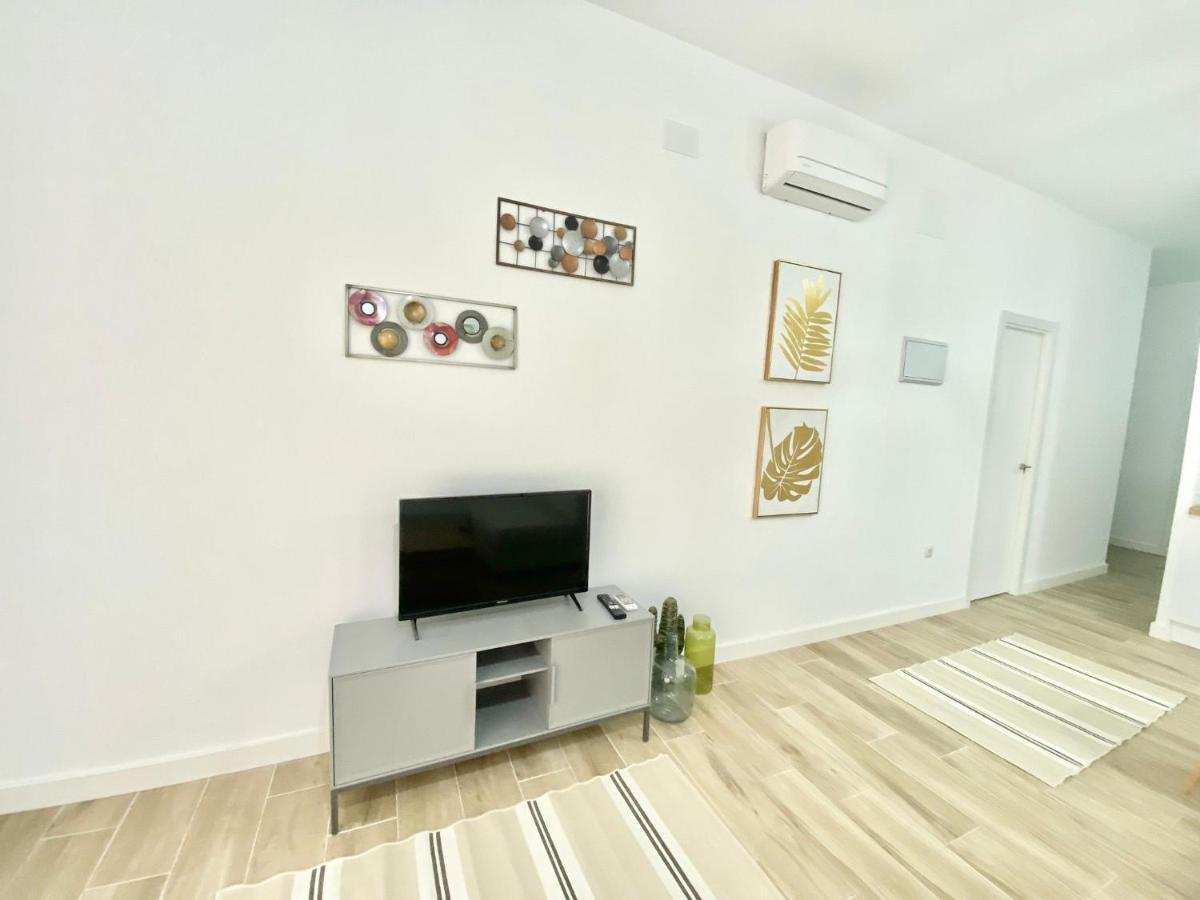 Apartamento Puente Praga Aparment Madrid Exterior foto
