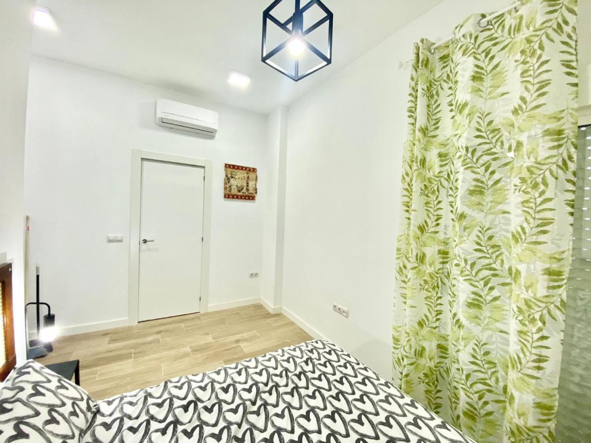 Apartamento Puente Praga Aparment Madrid Exterior foto