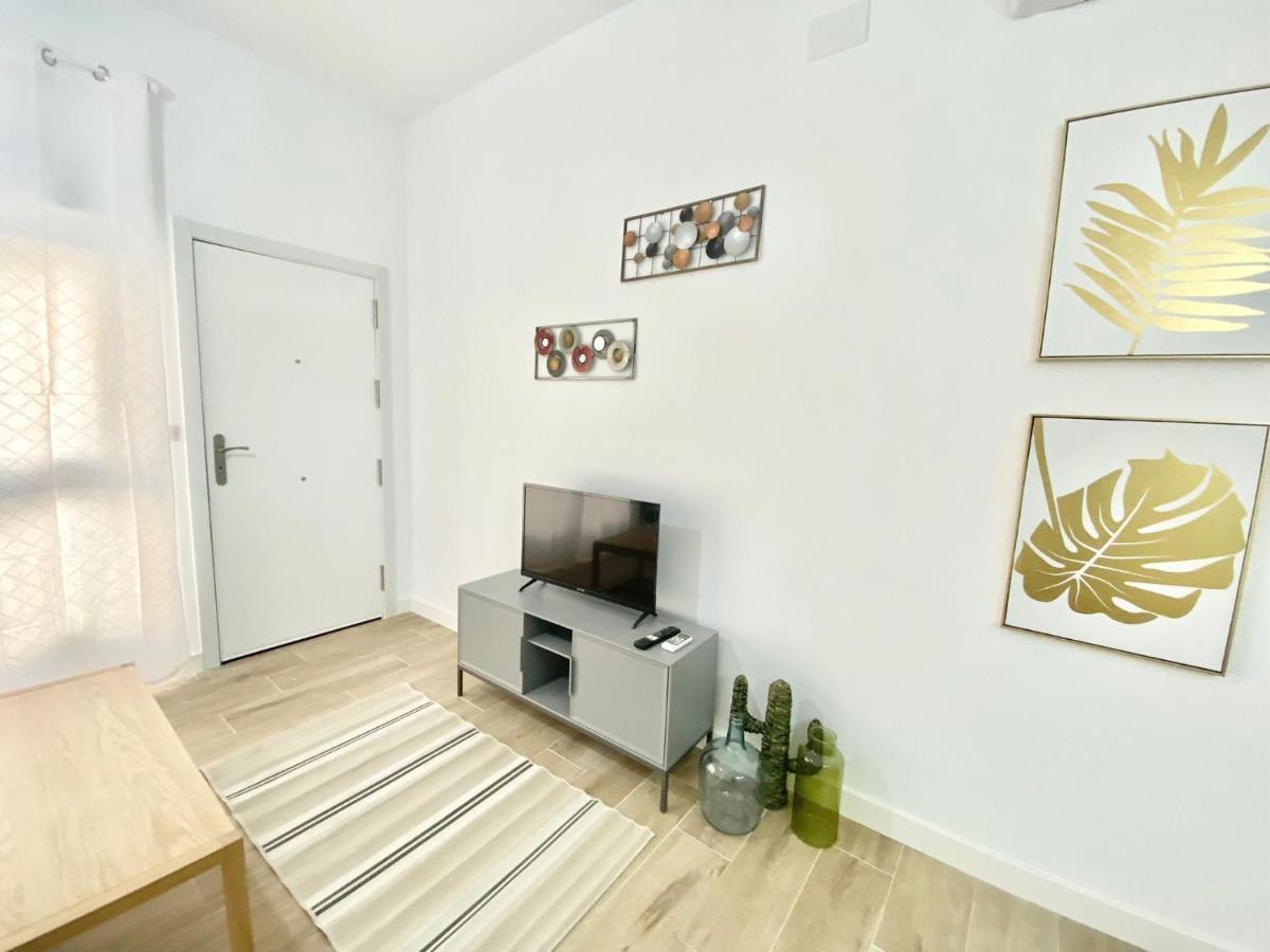 Apartamento Puente Praga Aparment Madrid Exterior foto